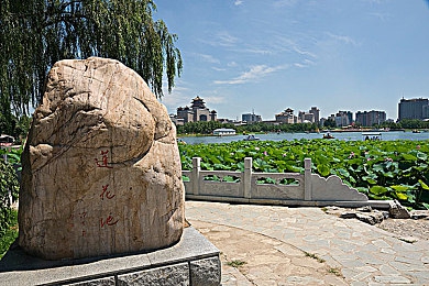 日本少婦春藥按摩5-5,神秘村落探險(xiǎn)，春藥按摩新體驗(yàn)