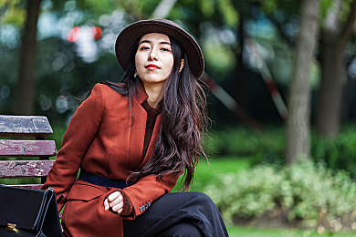 GayFuckTube西北君君：短視頻達(dá)人走紅，西北風(fēng)趣生活引關(guān)注