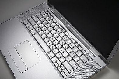 Gay男男網(wǎng)站18:游戲新平臺:社交樂趣全球暢享-1