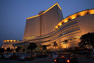 HL爆料網(wǎng)：獨(dú)家曝光：新機(jī)驚艷登場(chǎng)，售價(jià)驚爆！-1