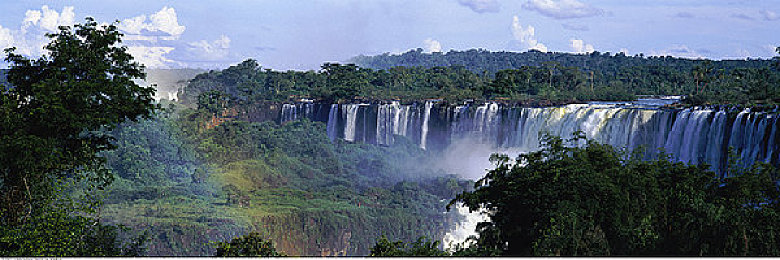 2023年黃色軟件大全：揭秘：手機(jī)里這些軟件你敢用嗎？-2