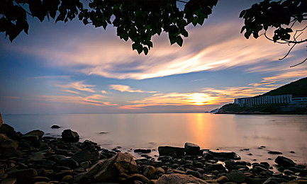 成品免費(fèi)ppt網(wǎng)站,PPT制作神器，免費(fèi)模板任你選-2