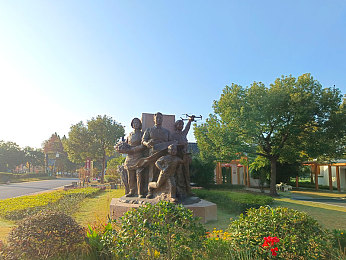 EⅤeLynLin張麗pk黑人：音樂對(duì)決燃情上演，誰將征服舞臺(tái)？-2